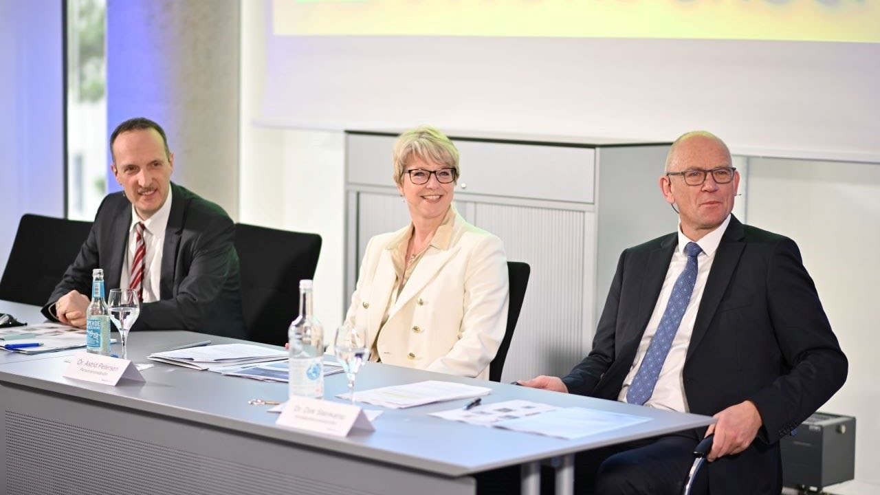 Denise Rainer Jahrespressekonferenz TÜV NORD GROUP 2023 - YouTube