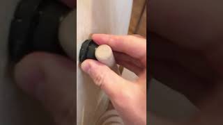Troubleshooting your Louet S17 spinning wheel: fitting the footman bolt assembly correctly