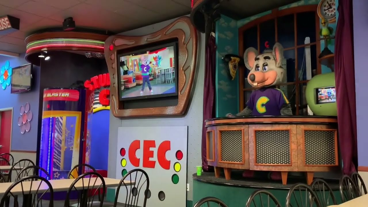 Chuck E. Cheese - Short Clip - Spring Break Break Dance - West Islip NY