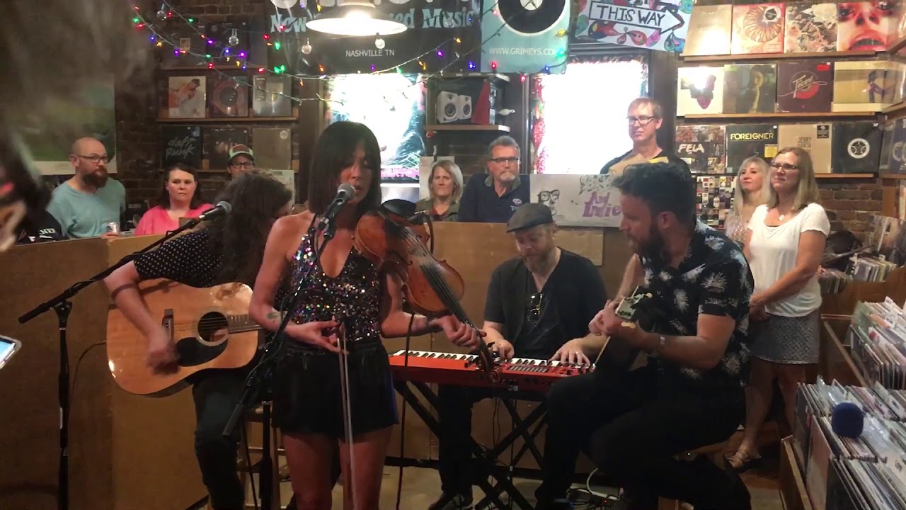 Amanda Shires - Break out the Champagne - Nashville, TN (Live 2018)