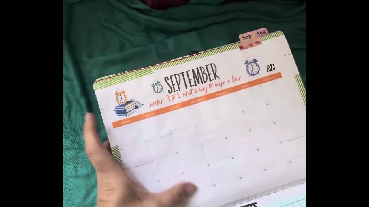 Agenda/Planner Flip-through: Witchy/Gothic 2023-24 Agenda