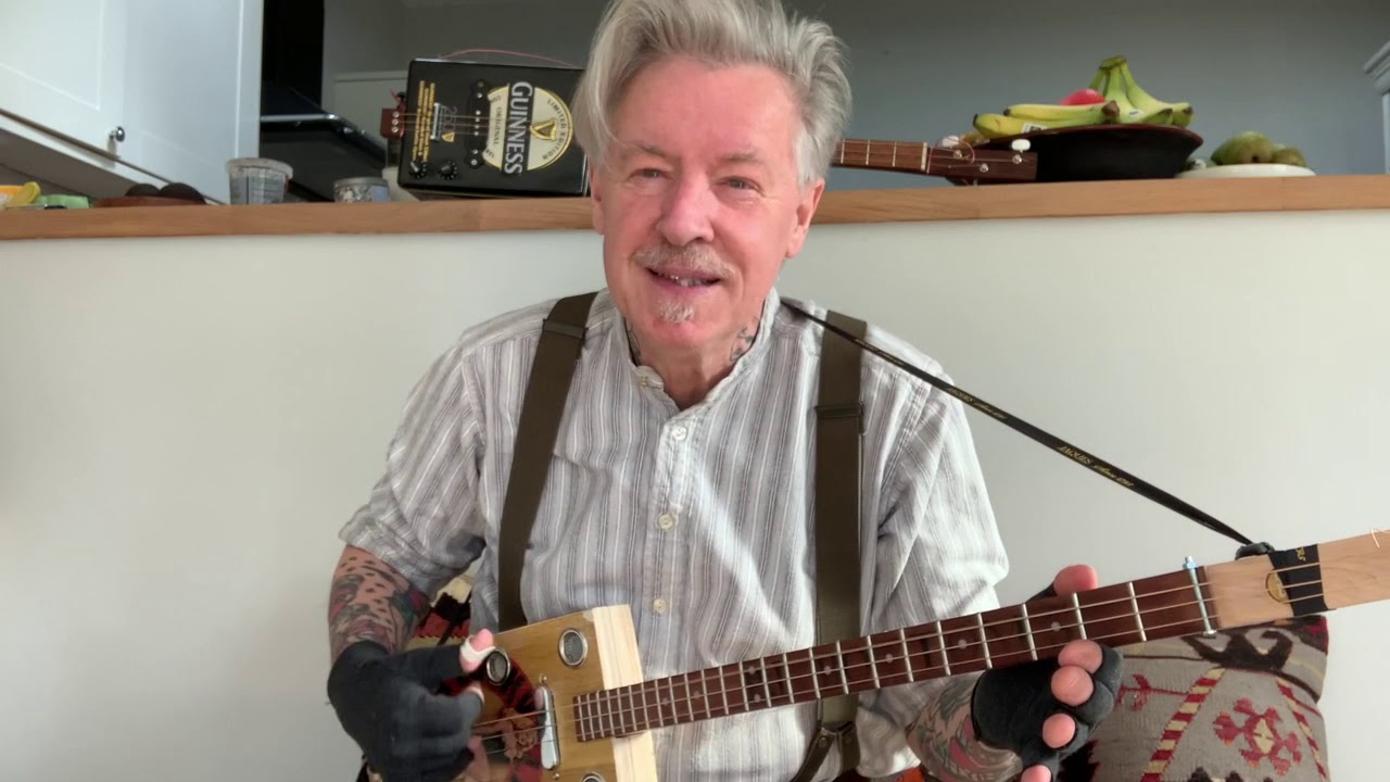 AIN'T NO GRAVE  LESSON FOR THREE STRING CIGAR BOX GUITAR PART 1