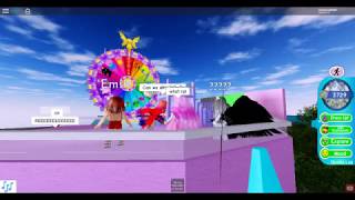Royale High Wheel : Ruby Spins The Wheel