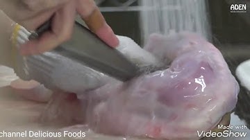 Xem người Nhật chế biến cá nóc ngay chợ Fugu sashimi - món ăn đường phố Nhật Bản