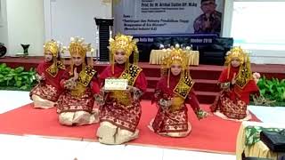 TARI PERSEMBAHAN OLEH MAHASISWI PIAUD STAI IBNU SINA BATAM