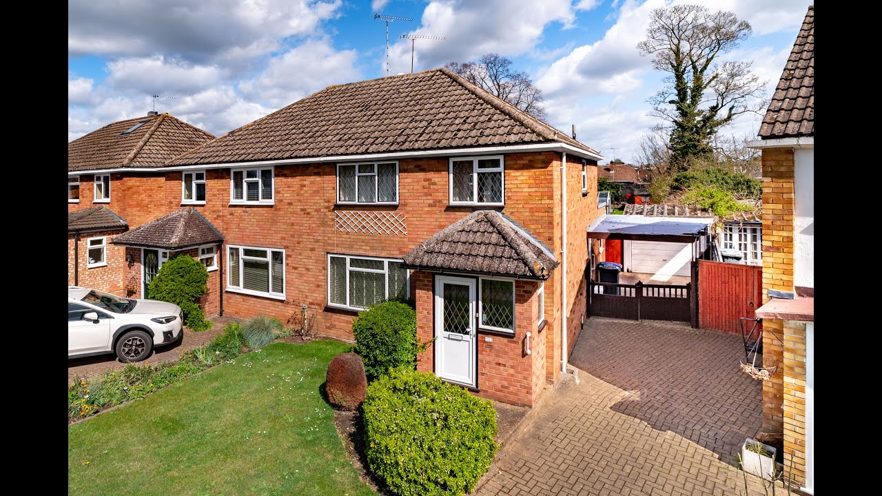 For Sale 3 Bedroom House Ashbrook Road, Old Windsor, UK Property