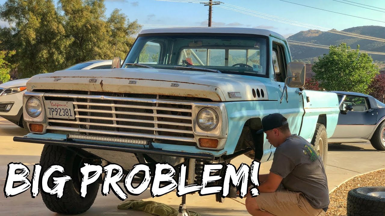 F250 Prerunner Almost loses a Wheel While Driving! YouTube