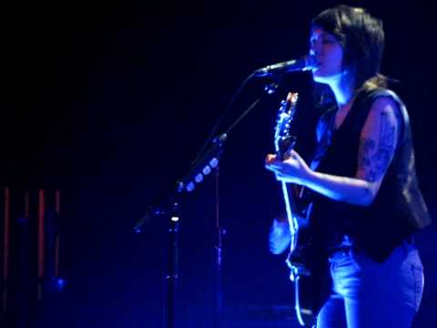 /19 Tegan & Sara - Tegan Can't Cook + Soil, Soil @...