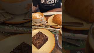 Pune's Newest Coffee Spot Is GREEK?! 🇬🇷☕ #CoffeeIsland #PuneCafes #pune #cafe #coffee #croissant