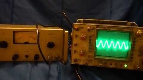 HP 652A Test Oscillator Demo 7680