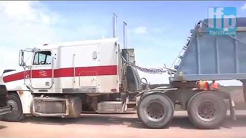 Landowners block construction of pipeline