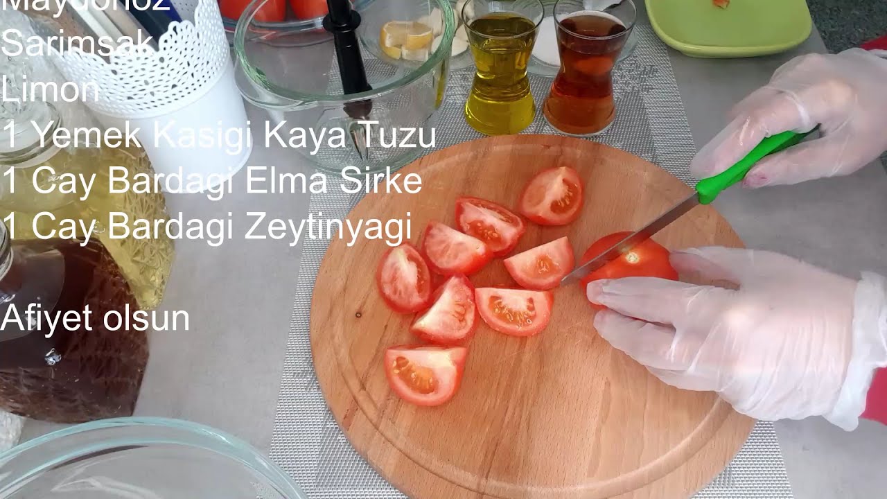 En Kolay ve Pratik Ezme Domates Tursusu Nasil Yapilir. Einfach und Lecker Eingelegte Tomaten.