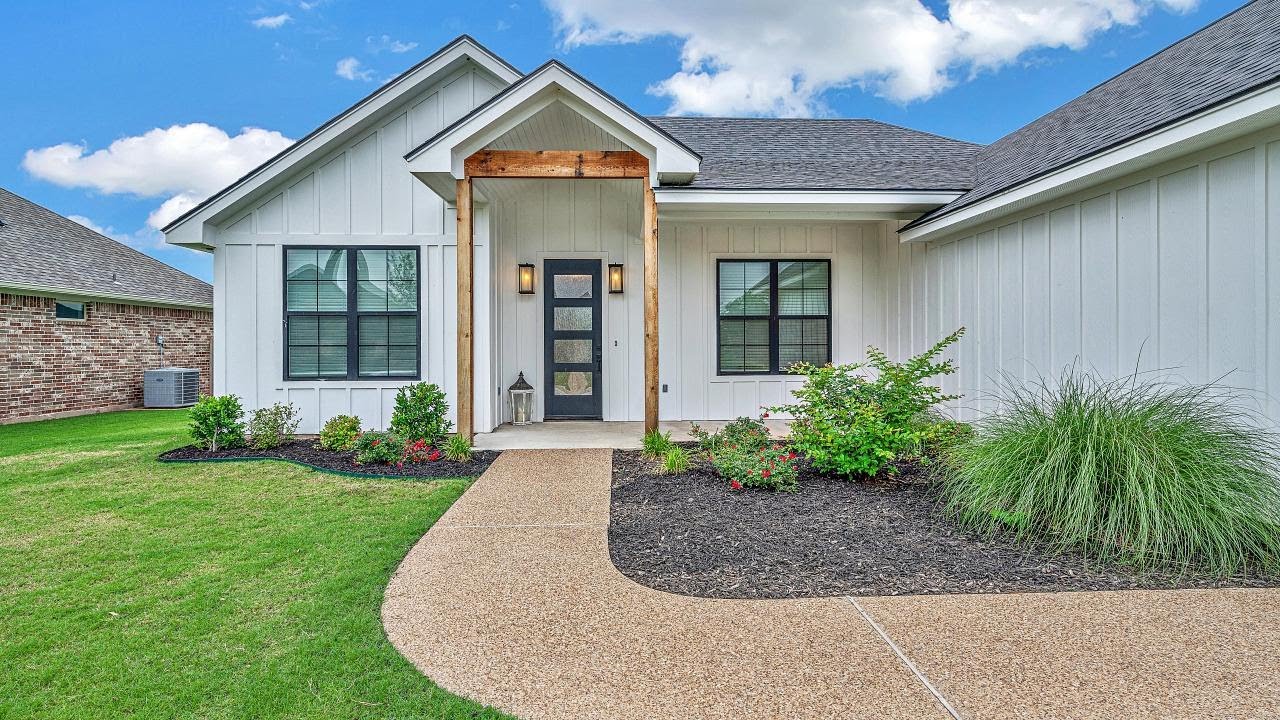 10312 T Bury Lane  Waco, Texas 76708