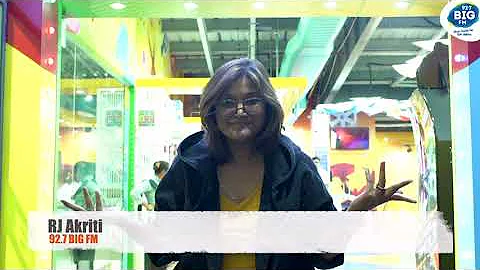 92.7 Big FM RJ Akriti visits Funky Island Pacific Mall, NSP