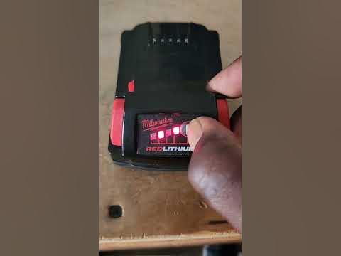 M18 Milwaukee Battery Lights Flashing FIXED!!! - YouTube