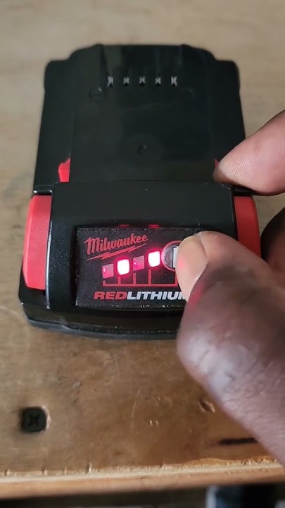 M18 Milwaukee Battery Lights Flashing FIXED!!! - YouTube
