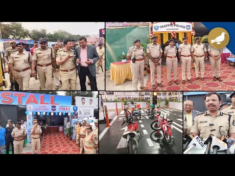 Hyderabad Commissioner inaugurates Police stall in Nampally Exhibition
