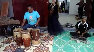 VIRAL- Adik Surie Dikir (wi tetap di hati) pasir mas k.pnjg