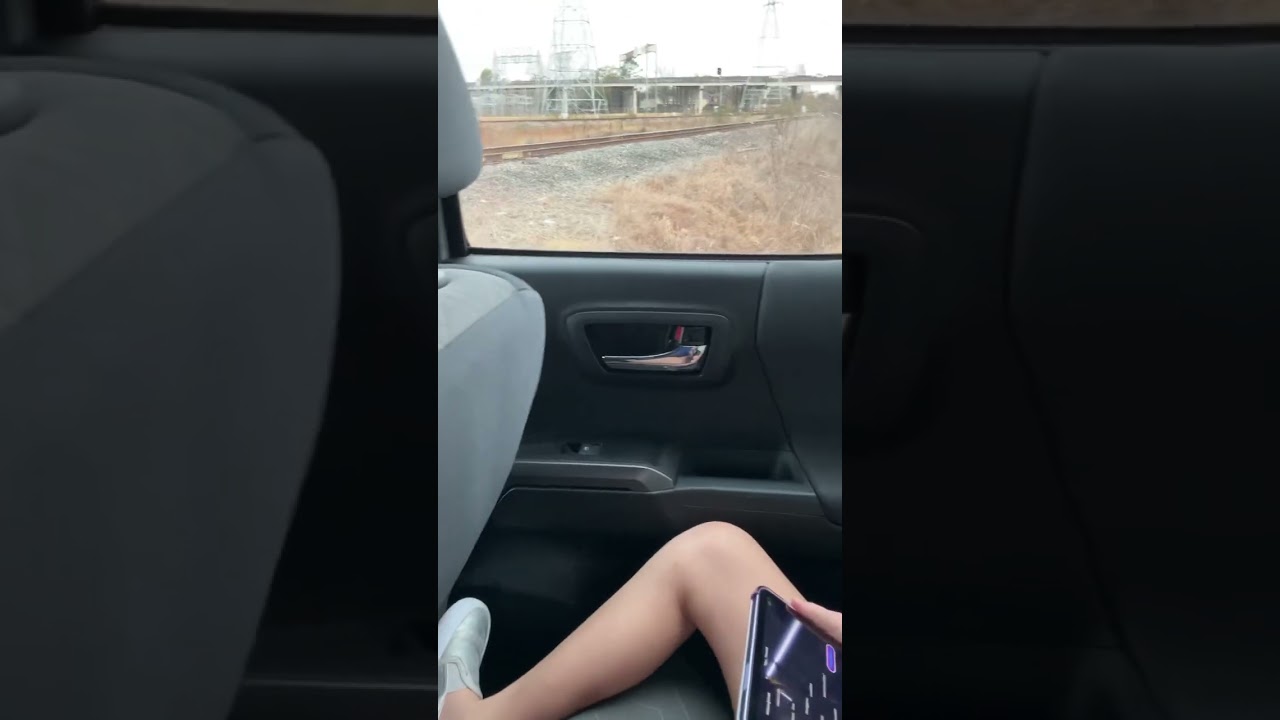 Crossing gates malfunction on BNSF main 1-3-23