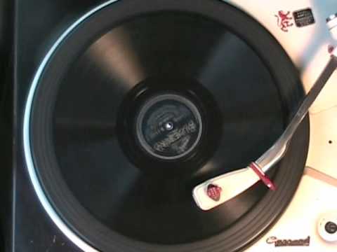 Putar Sad Sap Sucker Am I - Fats Waller