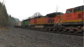 NorthBound BNSF M-PAS-TAC W/ BN SD40-2