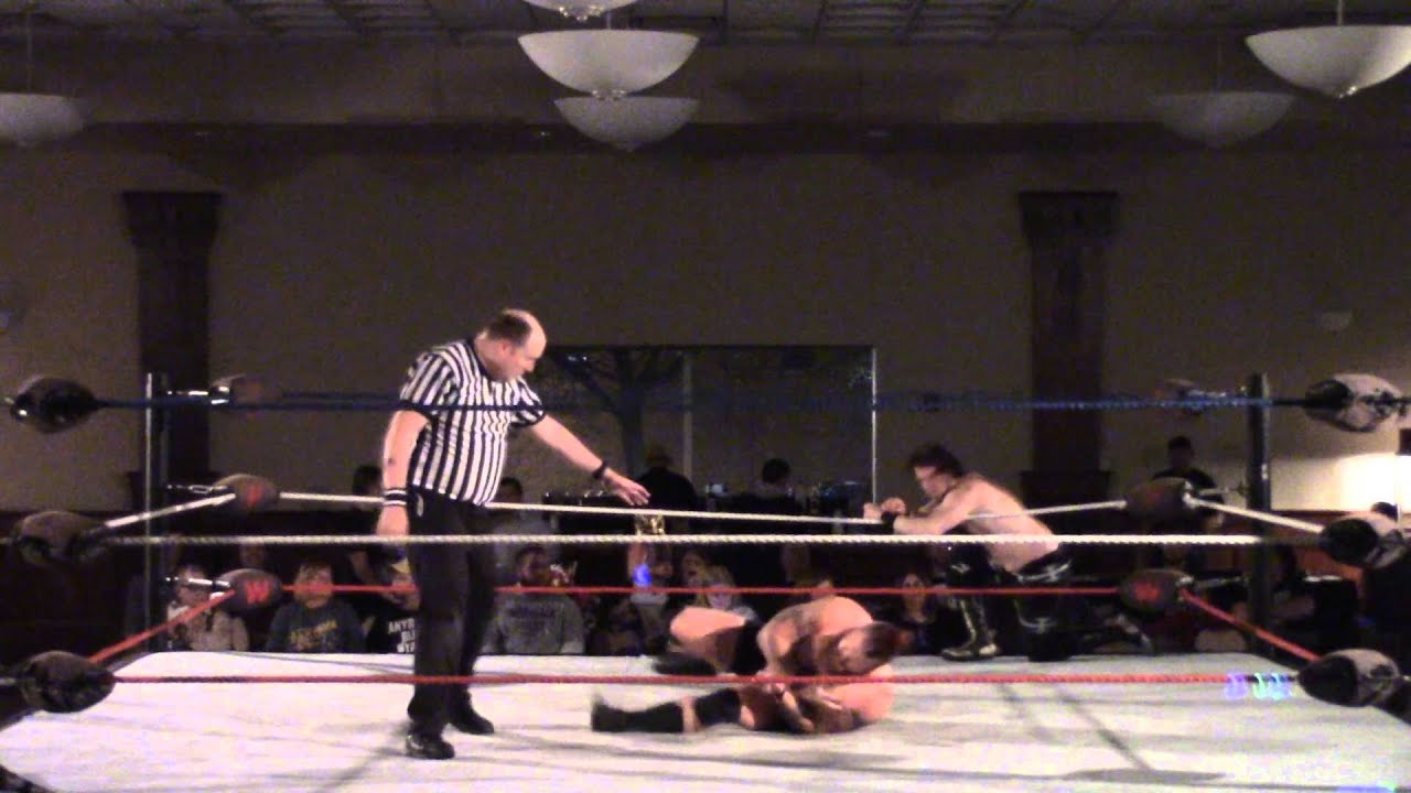 IPW - Aaron Von Baron vs Nate Redwing - Des Moines, Iowa - December 12, 2015