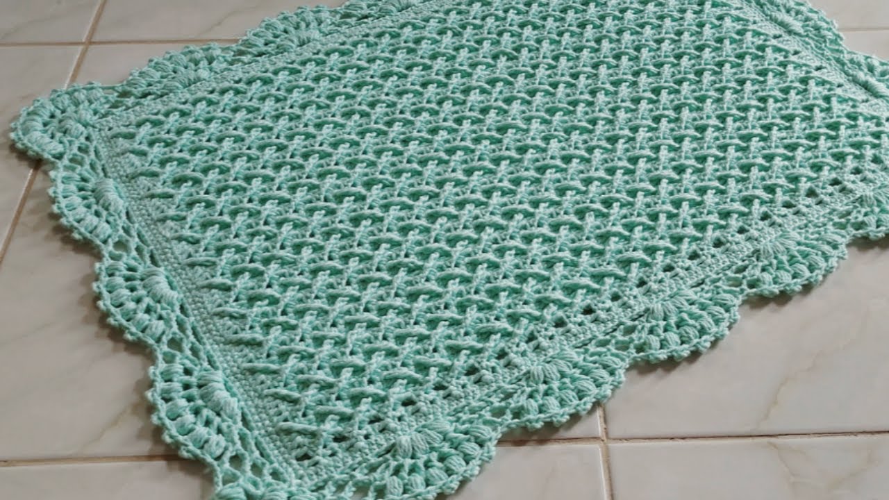 TAPETE RETANGULAR DE CROCHÊ