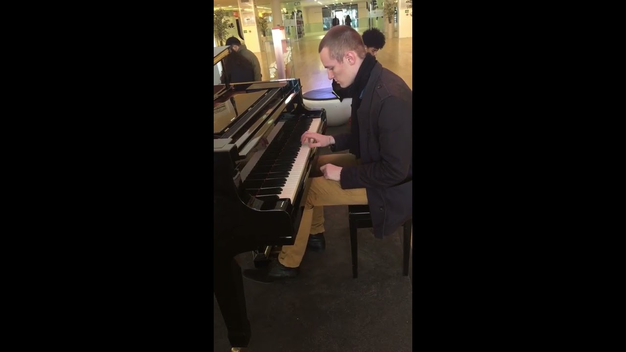 Carl Le Pianiste - Diego Libre dans sa Tête Hommage Johnny Hallyday / France Gall - CNIT La Défense