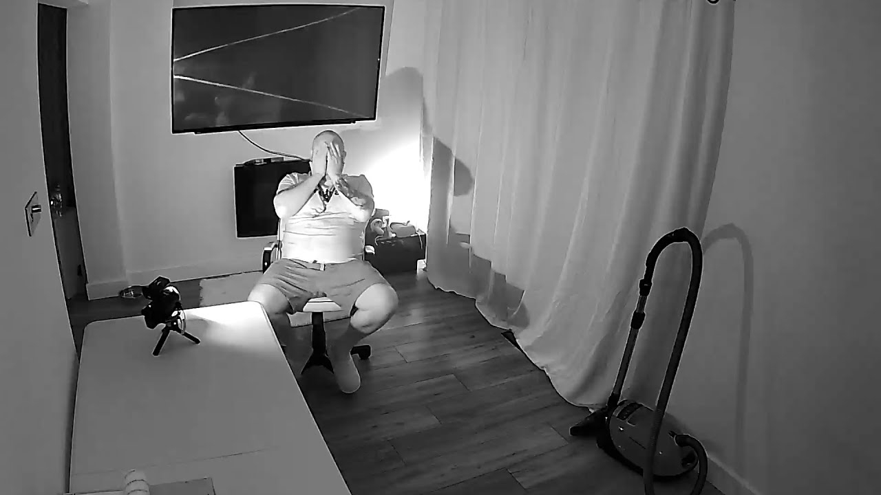 WTF IS THIS THING in MY HAUNTED HOUSE