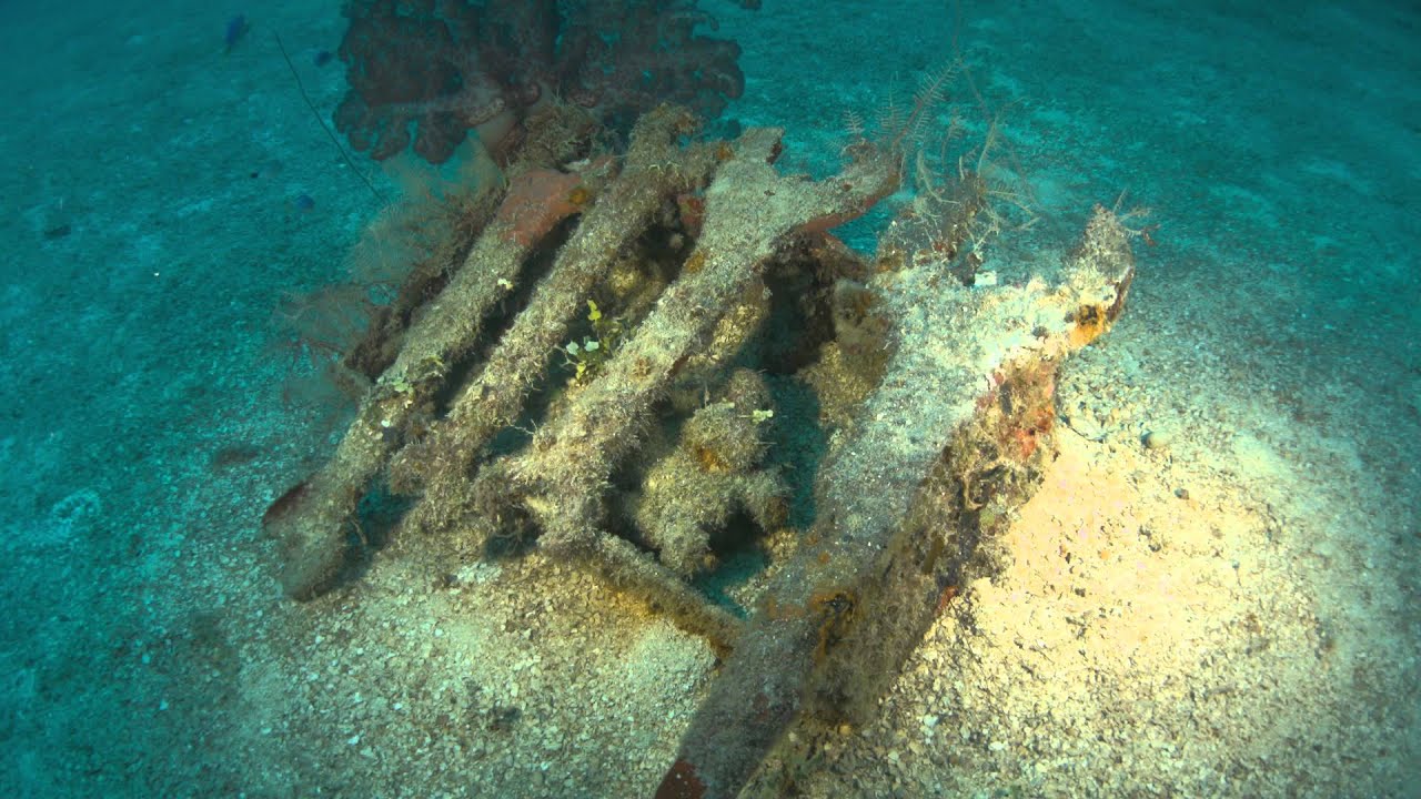  Truk  Lagoon  Wreck  Diving Fumizuki Destroyer 2014 