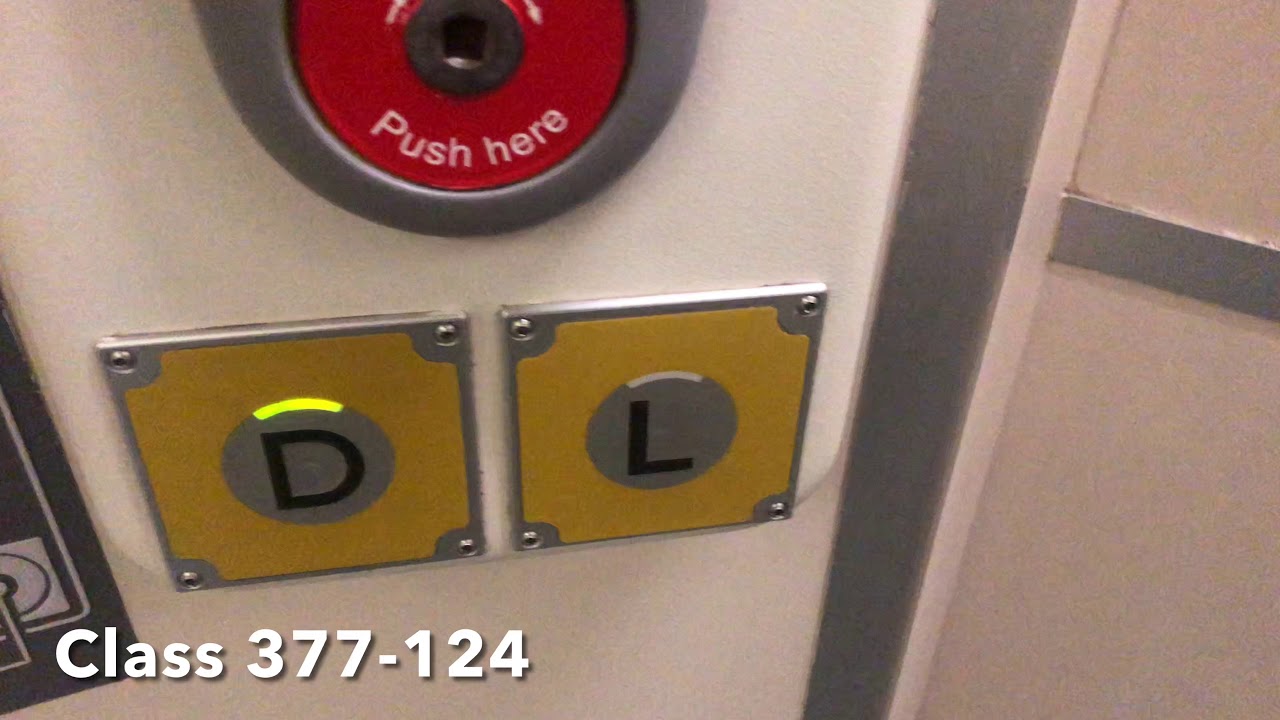 Class 377 walkthrough 12 car 4K 60fps 29/11/20