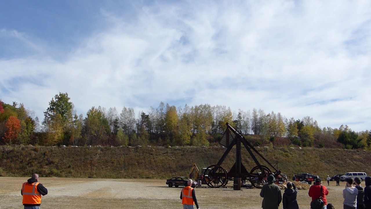 Yankee Siege Throws a Motorcycle