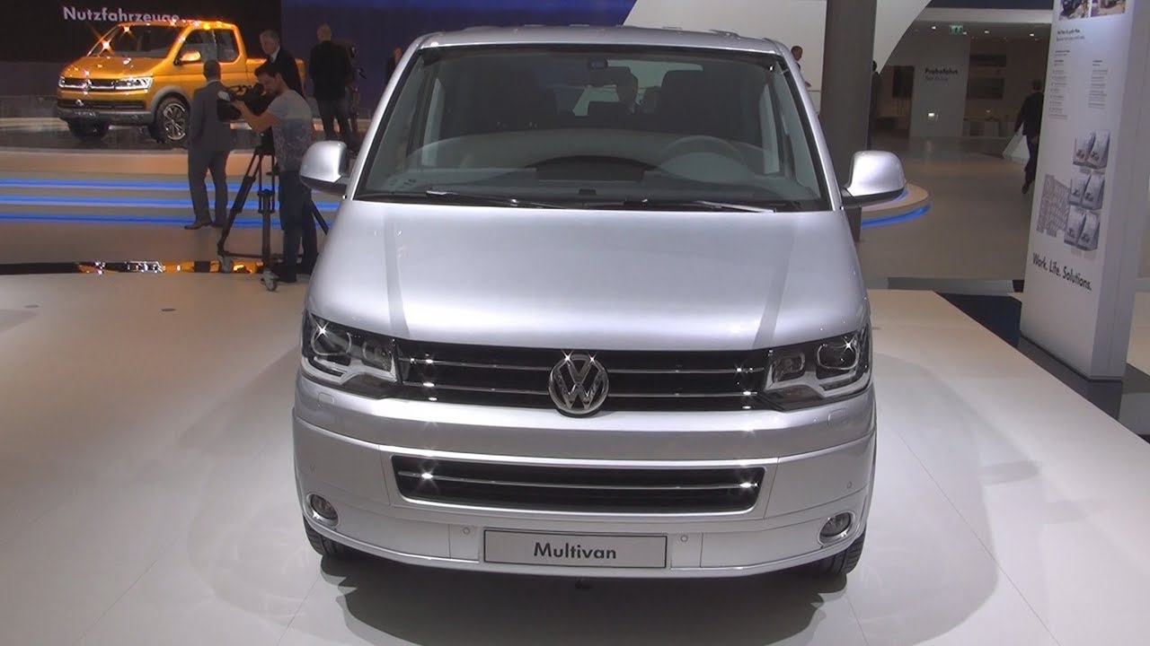Volkswagen Transporter T5 Multivan Highline TSI 4MOTION Exterior and  Interior - YouTube