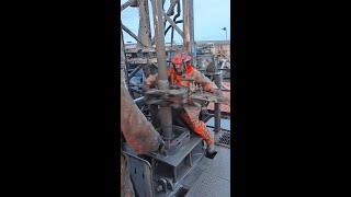 Service Rig Worker Oilfield Work -P 1 #Rig #Oilfiled #Drilling #Oil #Tripping