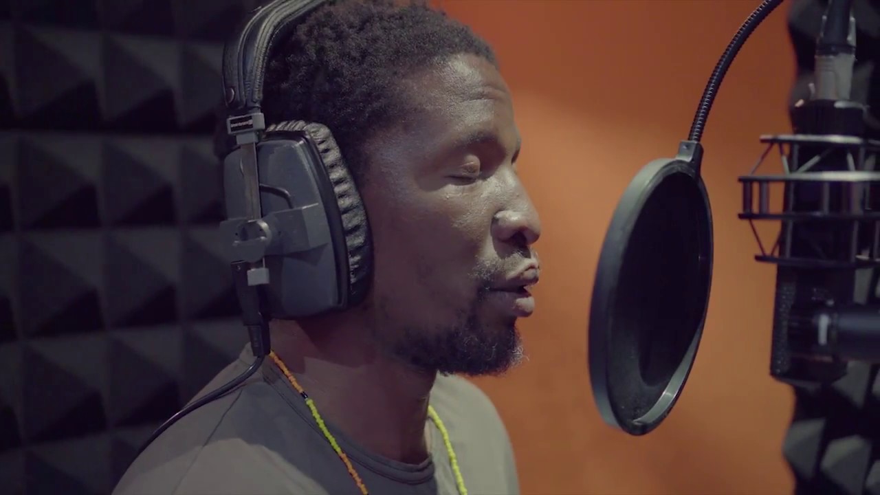 Elemotho- Beautiful World Promo Clip