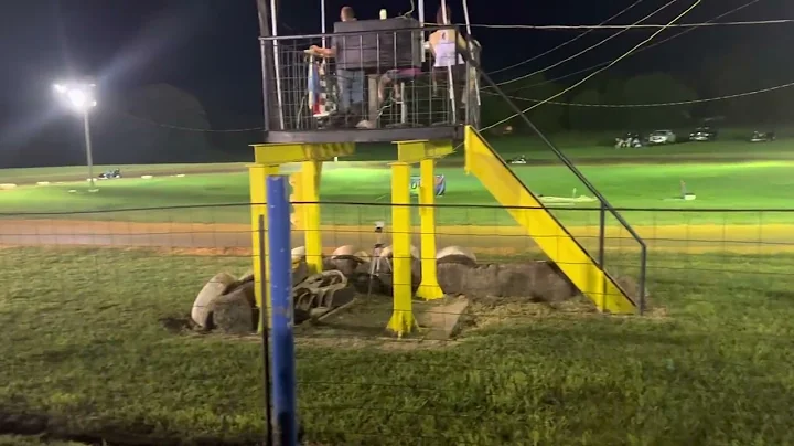 8-27-22 Cody Elliott out of retirement! 400 Feature