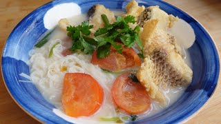 鱼片米粉汤这样做🐟带有浓烈的绍兴酒香气,淡淡的奶香味,鱼片金黄酥脆,外酥里嫩,非常好吃😋Fish Bee Hoon Soup🐟 crispy tender and delicious 鱼片米粉汤这样做🐟带有浓烈的绍兴酒香气,淡淡的奶香味,鱼片金黄酥脆,外酥里嫩,非常好吃😋Fish Bee Hoon Soup🐟 crispy tender and delicious