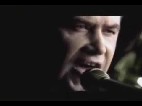 Орыс секс: ағасы өзінің жас әпкесін трахты