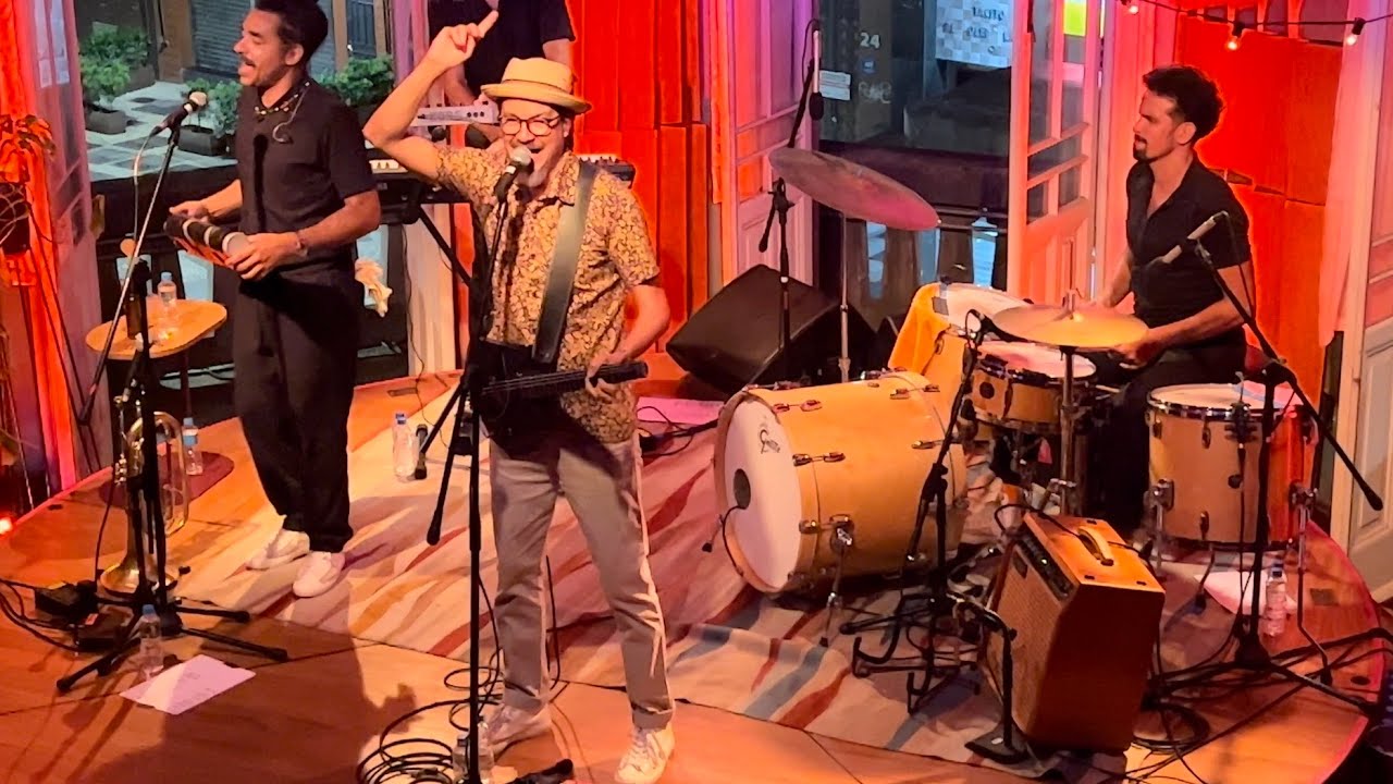 Siba - Barato Pesado / Fazendo o Ar Derreter (Casa de Francisca, São Paulo-November 14, 2023)