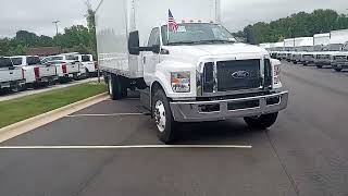 2023 F750 26ft Box truck - Non CDL