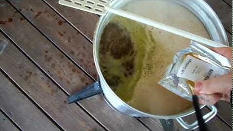 how to brew beer partial extract homebrewing grains VIDEO # 2