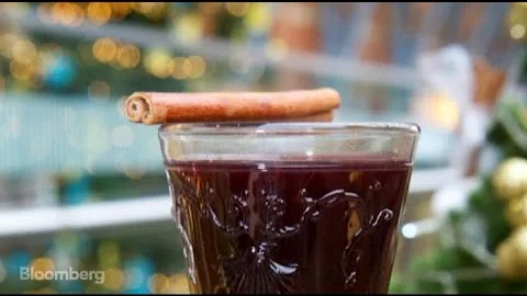 Tasting the World's Most Expensive Mulled Wine - DayDayNews