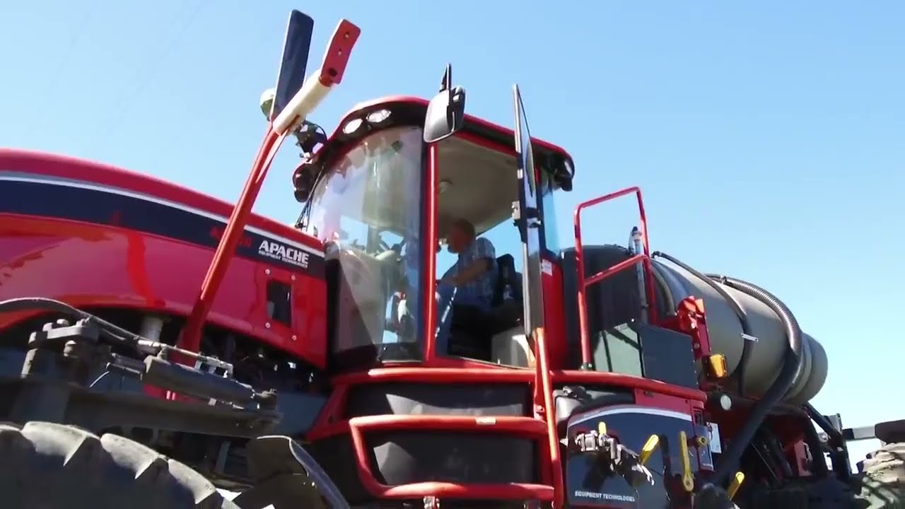 Dakota REV Crop Pro   Fisher Beet Field