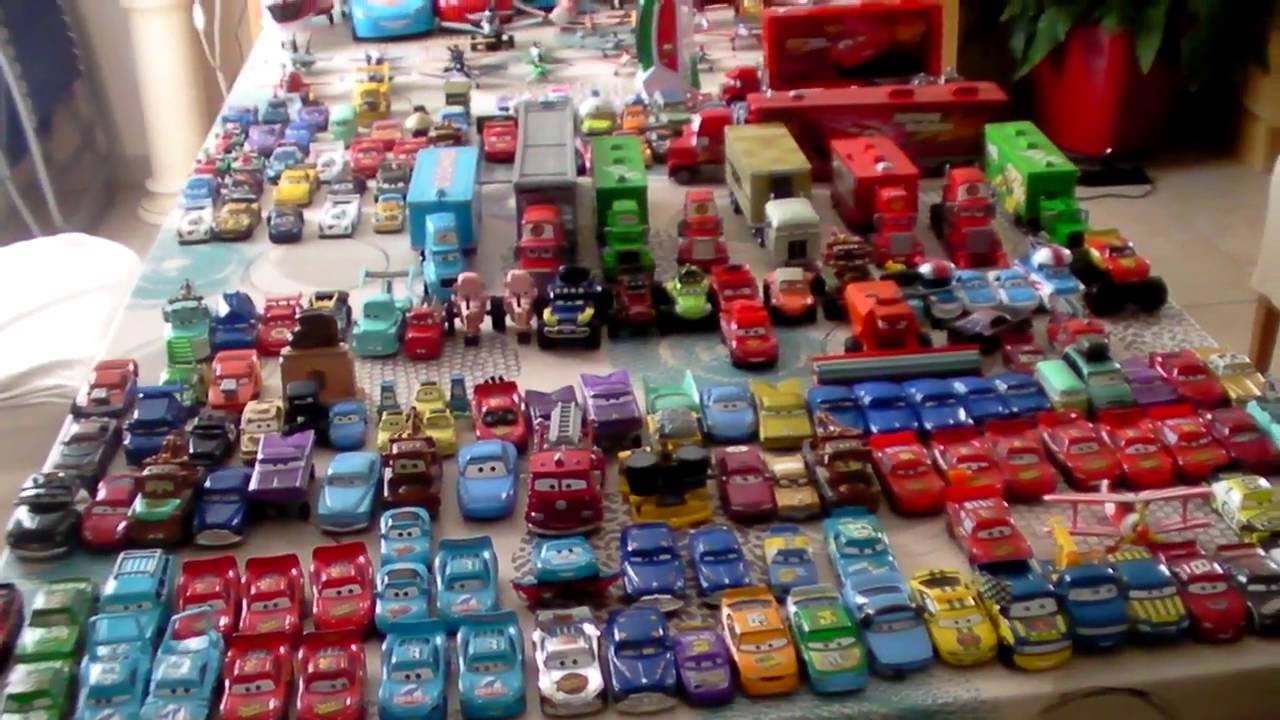 collection jouets cars, cars2 et planes 
