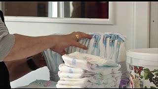 Fråga om gratisblöjor på förskola väcker känslor - Nyheterna (TV4)