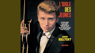 Video thumbnail of "Johnny Hallyday - Comme l'été dernier"