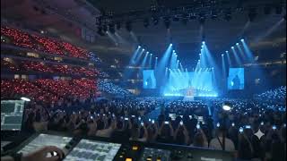 LightUp Crowd demo for light designers