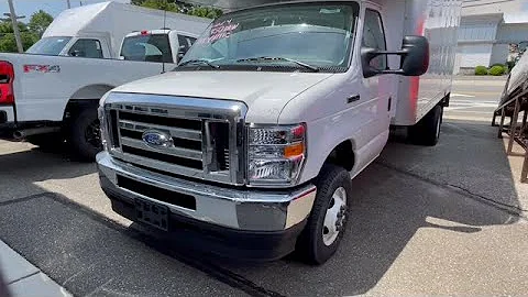 2024 Ford E-Series Wantagh, Levittown, Babylon, Hempstead, Nassau County NY 2034