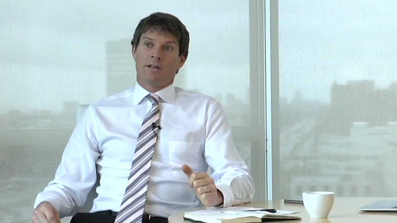 André Rochette, à propos de l'esprit d'équipe - YouTube