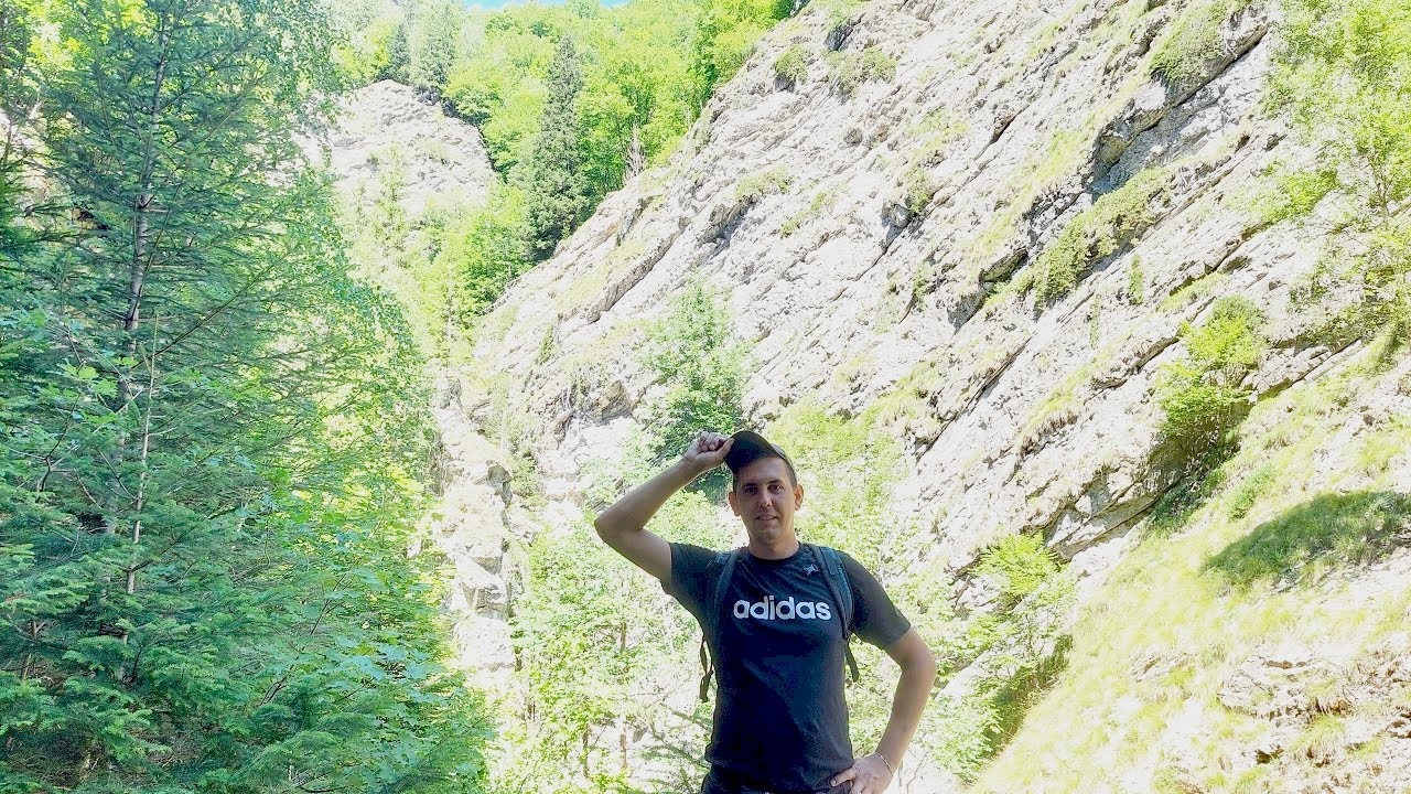 Primul traseu Montan facut de mine  Cheile Tisitei